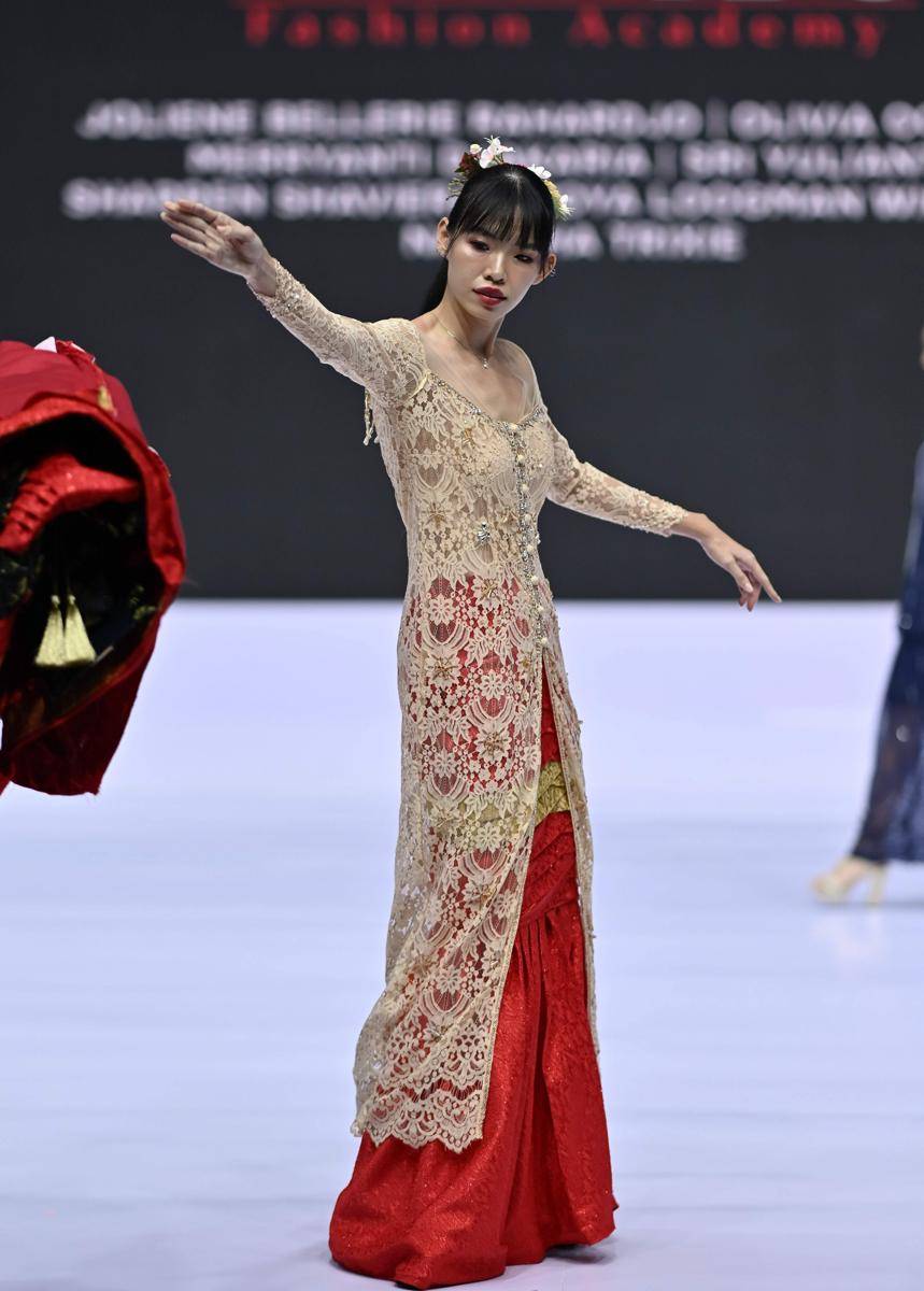 koleksi gown couture dari Immerse di IFW 2025 (Doc. Immerse)